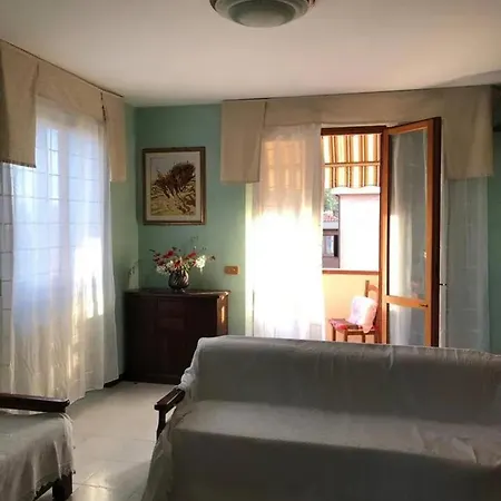 شقة Charming With View In 80 Sqm + Parking