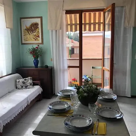 شقة Charming With View In 80 Sqm + Parking
