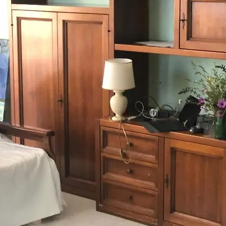Апартаменты Charming With View In 80 Sqm + Parking Сиена